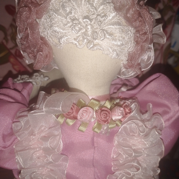 ENCHANTING CARMEN MANAGO BALLERINA DOLL - Picture 13 of 16